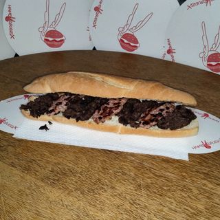 Bocadillo Blanco Y Negro