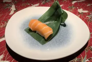 50. Nigiri shake - 2 pezzo