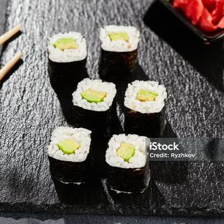Maki de abacate