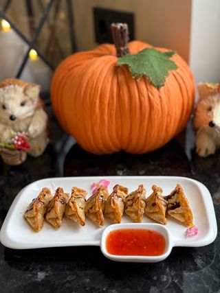 Дамплинги з куркою (жарені)