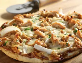 Pizza Con Carne De Pollo (33 Cm.)