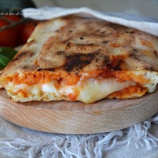 Saltimbocca Porchetta Provola e Patatine