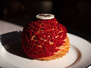 Тістечко ШУ полуниця