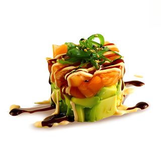 64 Tartar De Salmón Y Aguacate