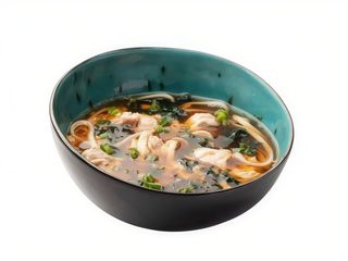 Zupa udon z kurczakiem (400g)