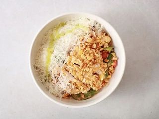 Паста з хрумким курчам (295g)