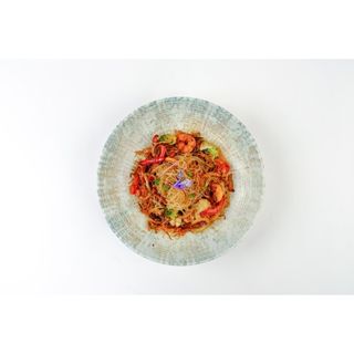 Wok лапша фунчоза с креветками