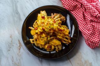 Batata Frita Com Cheddar E Bacon
