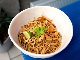 Удон з куркою