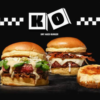 Menú 2Burger + Postre de regalo