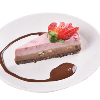 Tarta de fresa y chocolate