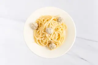 Спагетти с сырным соусом