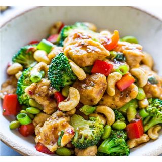 Chicken Cashewnuts and Broccoli