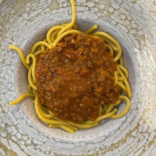 Boloñesa (Bolognese)
