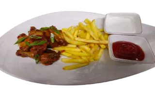 Куриные крылышки с соусом BBQ (220г)