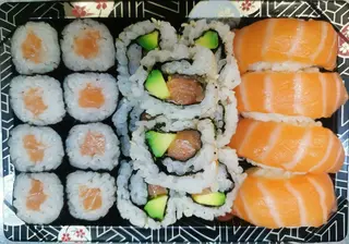 A11 - Maki + California + Nigiri