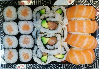 A11 - Maki + California + Nigiri