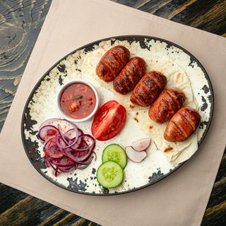 фирменные колбаски шпикачки из баранины