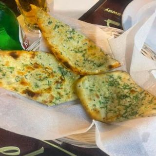 Pan de ajo con queso