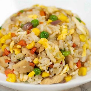 Arroz Frito Con Pollo 鸡肉炒饭