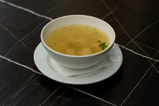 Курячий бульйон з пельменями 320г
