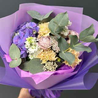 Авторський букет квітів 7
