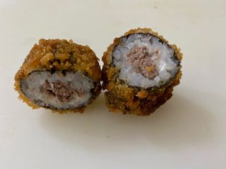 15C Maki fregit se tonyina i formatge (8P)