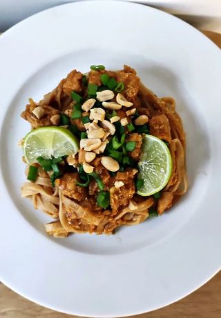Pad Thai z wieprzowiną