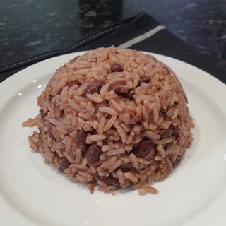 Ración De Gallopinto