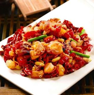 C1 Poulet Sans Os Épicés 辣子鸡