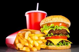 Beef burger - con patatine e bevanda