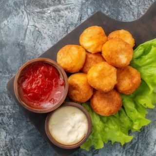 CHICKEN NUGGETS  (7 Uds.)