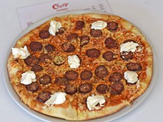 Pivska Pizza + Coca Cola 0,33