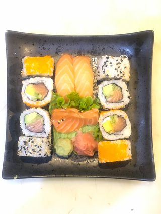 Sushi Menu fusion 12pcs