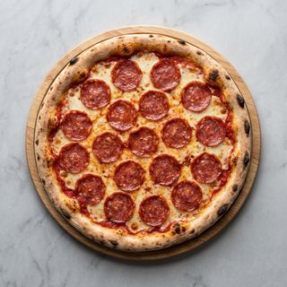Pizza salamino