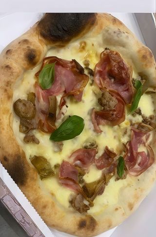 Pizza montana