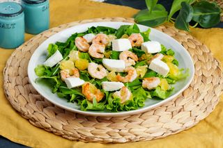 კრევეტის სალათი ახალი