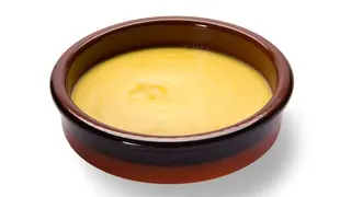 Crema catalana in coccio
