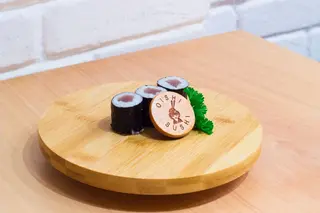 Hoso Maki Thon