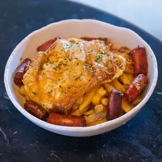 Huevos fritos con txistorra