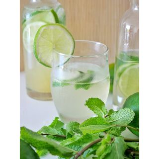 Jus De Citron à La Menthe