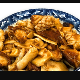 Calamares Con Bambú & Setas Chinas