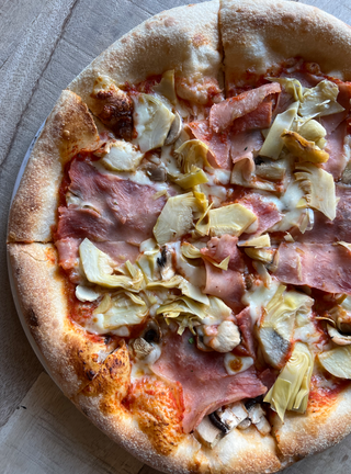 Pizza Prosciutto funghi