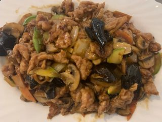 58. Свинско с бамбук,гъби,зеленчуци (800гр)