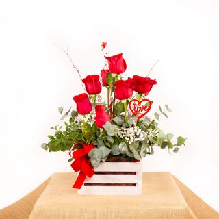 7 Rosas en caja "Séptima"