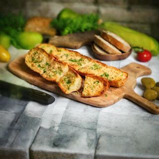 Чесночный багет