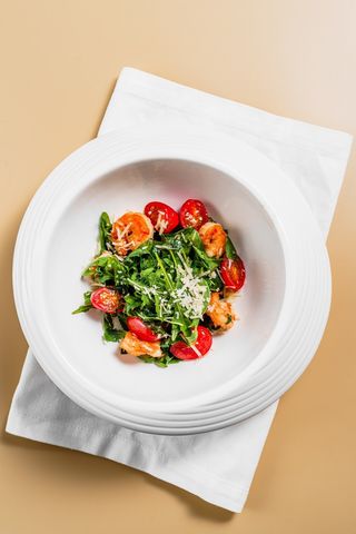 Руккола с креветками 