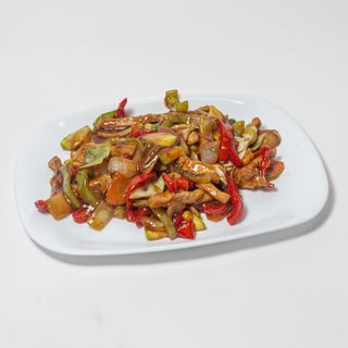 Svinjetina sa povrćem u sosu od crnog bibera 400g