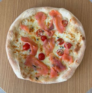Pizza Salmón