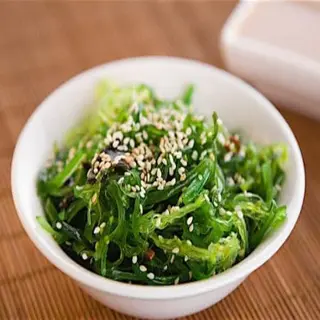 3. Ensalada de Wakame